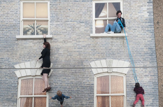 This Optical Illusion Makes You Look Like Spider-Man