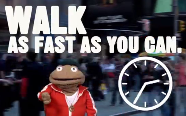 Puppet Gives Tips To NYC Tourists