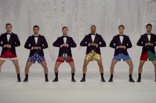 Dudes Play ‘Jingle Bells’ With Their Dongs