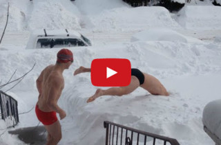 2 Maniacs Go Snow Swimming