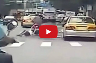 Motorcyclist Loses Girlfriend, Keeps Driving