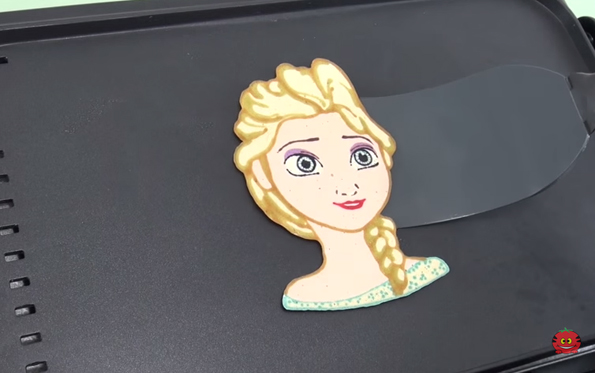Your Favorite Cartoon Characters Turned Into Pancake Art