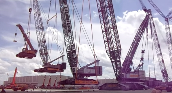 Watch A Crane Holding A Crane Holding A Crane Holding A Crane Holding A Model Crane