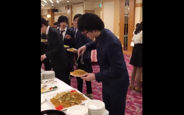 Buffet Fans, Take Note: You Can Learn A Thing From This Guy