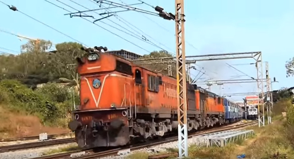 Train Sounds Replaced With Screams Is Beyond Hilarious