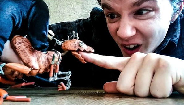 You Have To Check Out This Super Intricate Raptor Puppet
