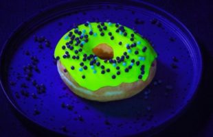 Glonuts AKA Glow In The Dark Donuts & More Incredible Links