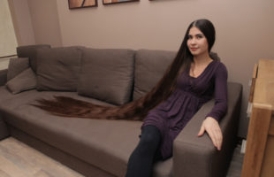 Real-Life Rapunzel with 90-Inch-Long hair!!!