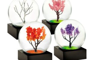 Mini Snow Globes: Four Seasons
