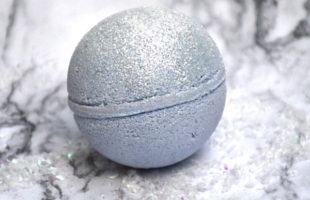 Handmade Holo Bath Bomb