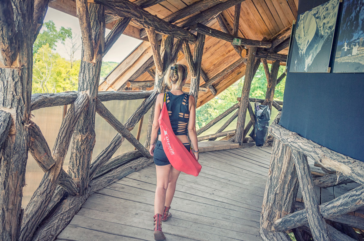 Forget the Umbrellas- Enjoy a Better Shelter with Beach Shade Tent
