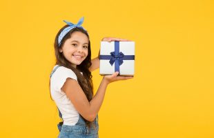 5 Fun Gifts For Your Young Siblings