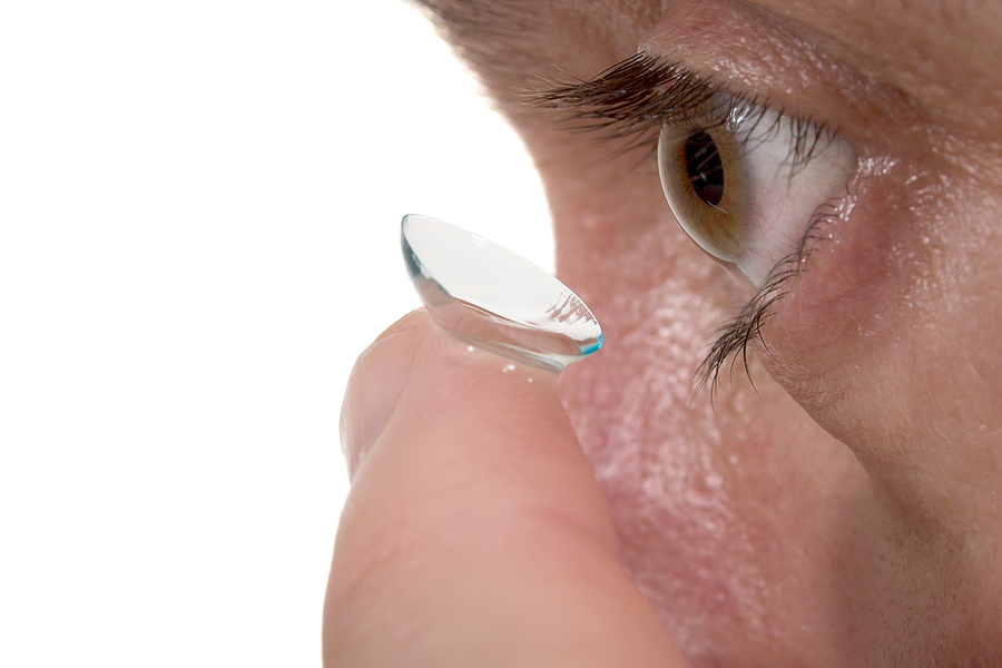 How to Wear Contact Lenses