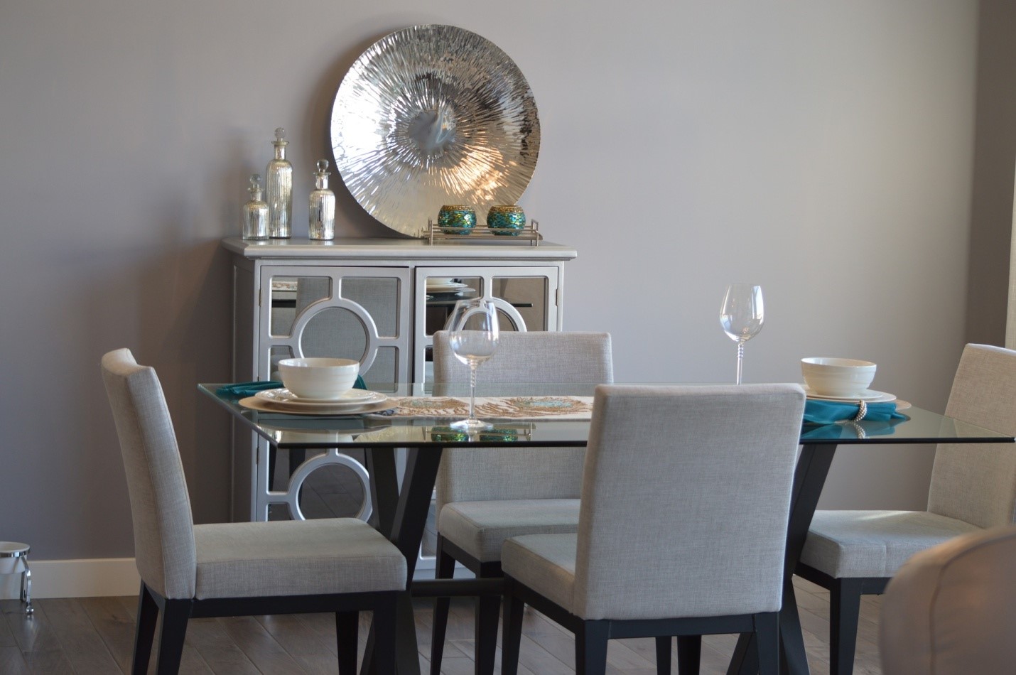 Your Best Guide to How You can Properly Choose the Right Dining Chairs