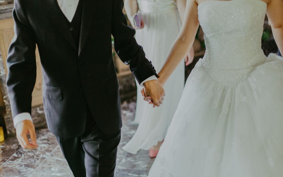 How To Find the Perfect Love Songs for Him