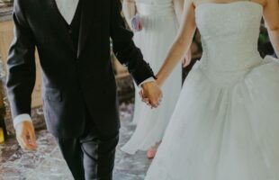 How To Find the Perfect Love Songs for Him
