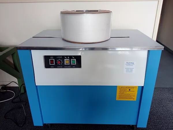Semi Automatic Strapping Machine Distinguished From Fully Automatic Strapping Machine strapping_machine