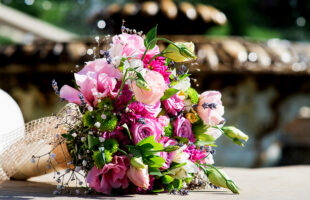 How to Do Wedding Flowers on a Budget