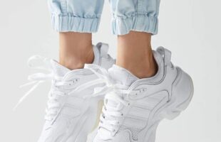 10 Retro Fashion Trends That Are Coming Back in 2020