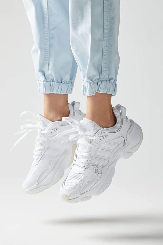 10 Retro Fashion Trends That Are Coming Back in 2020 Chunky Sneakers
