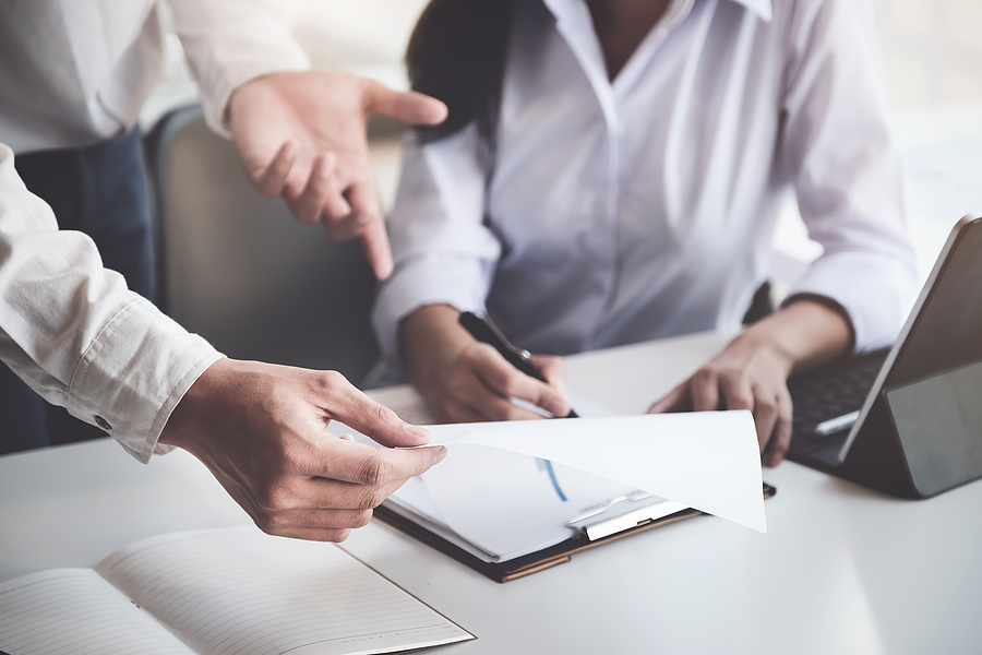 Ways To Generate Revenue by Building A Strong Sales Funnel A Male Business Consultant Describes A Marketing Plan To Set Bus