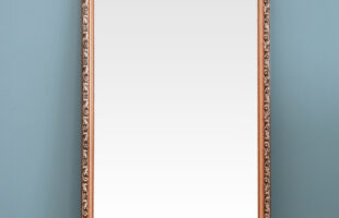 Famous Types of Antique Mirror for Luxury Homes