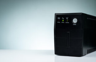 How To Select The Right UPS Solution For Domestic And Commercial Use?