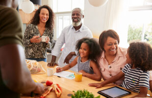What Makes Trivia Board Games the Perfect Gift for Grandparents?