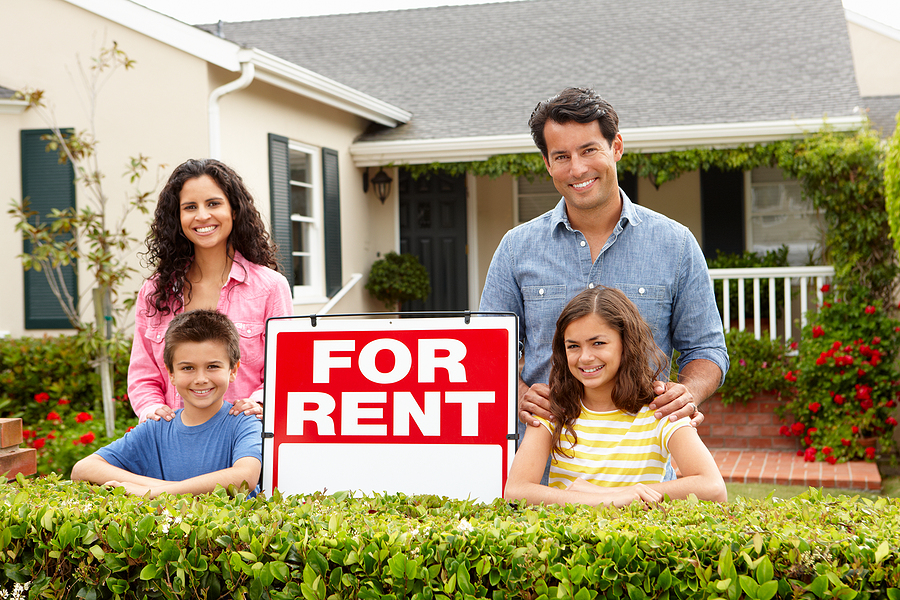 Eduard Shapshovich Looks at 5 Ways that Landlords are Helping Tenants During COVID-19 Hispanic family outside home for rent