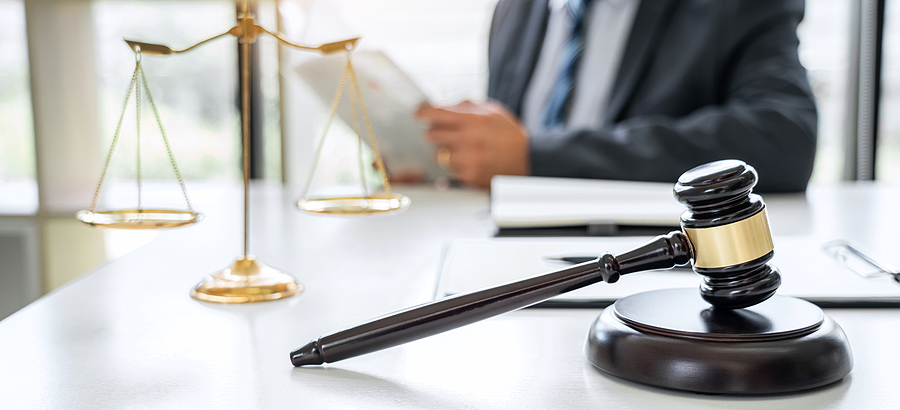 6 Things to Consider Before Hiring a Car Accident Attorney