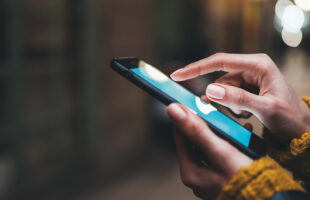 How To Hack A Cell Phone Camera Remotely