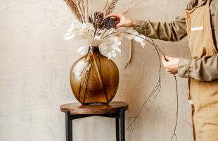 Decorate your interior with dried flowers