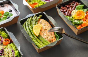 4 Tips on Healthy Foods and How to Never Skip a Meal