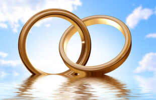 What To Look For When Buying Country and Camouflage Wedding Rings