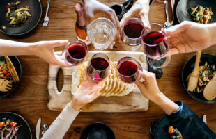 4 Party Ideas For Adults To Enjoy Their Time With Good Company