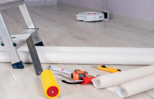 Three reasons why peel and stick wallpapers are making wallpapers trendy again 2021