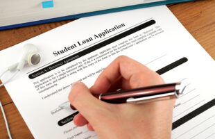 How Can you Qualify for Student Loan Forgiveness Available for Nurses