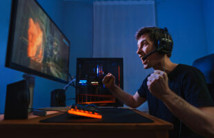 CS:GO: what is it and how to open it in the game?