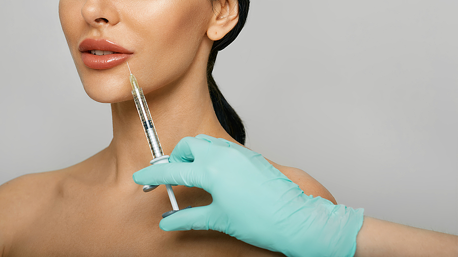 Lips Filler Injection For Beautiful Womans Lip Augmentation With