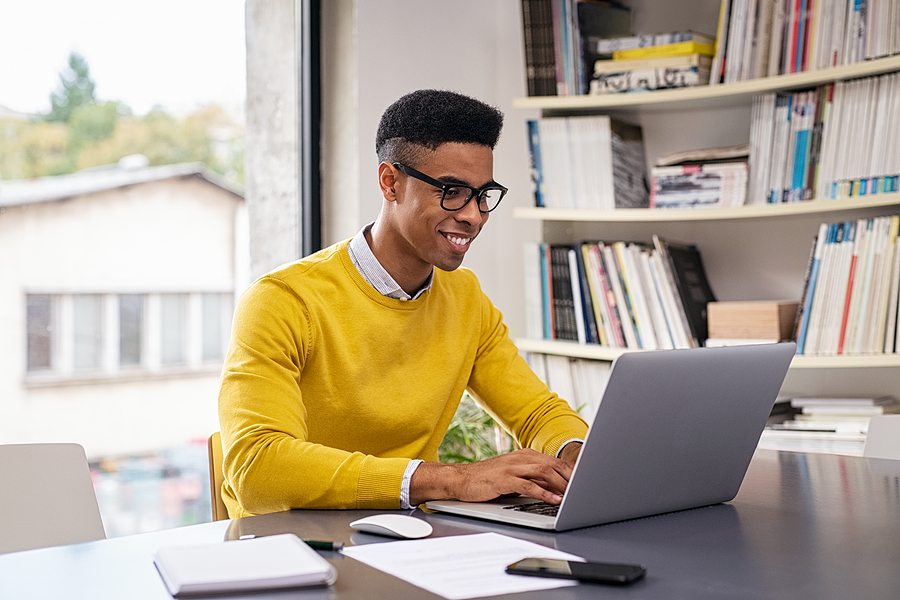 How to Build a Chic and Comfortable Work-From-Home Wardrobe