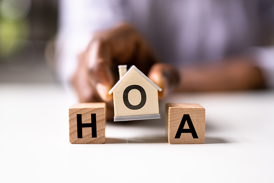 Key roles of HOA board of directors