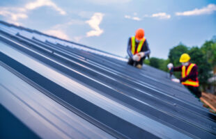 How to Choose the Right Contractor for Your Metal Roof Repair Project