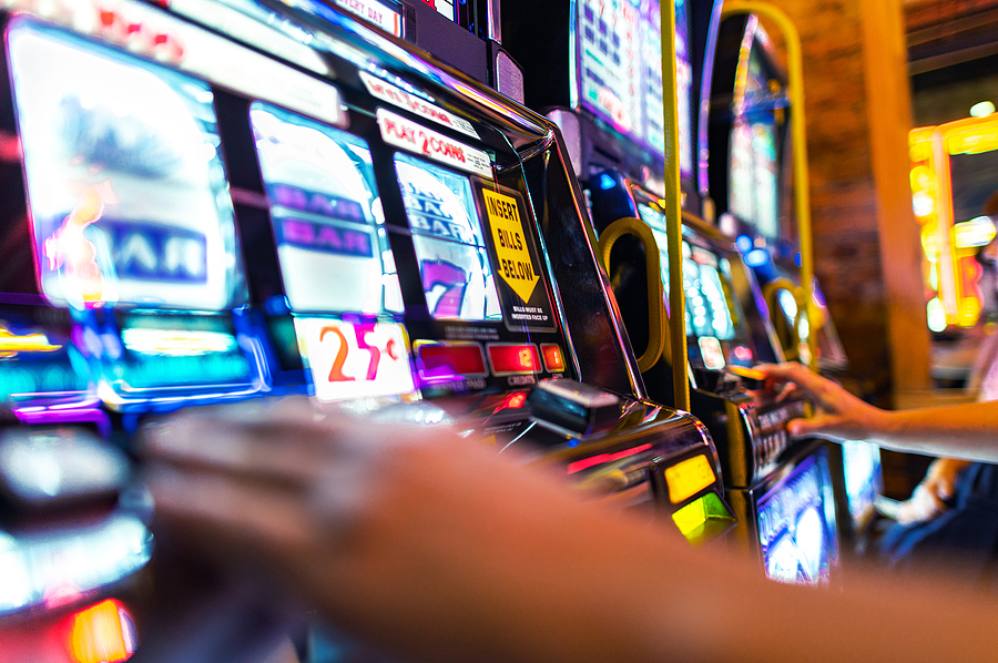 Can Sports Themed Slots Plug the Gap in Traditional Sports Schedules?