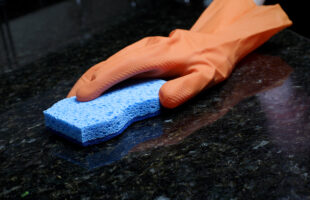 When to Use a Professional Domestic Cleaning Service?