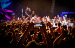 Attend Concerts In Los Angeles With Essential Precautions
