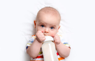 Your Baby Needs Special Care. Get Started with the Right Baby Wipes!