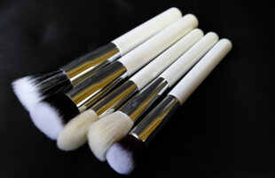 What Are Vegan Makeup Brushes and What to Look for When Buying Them