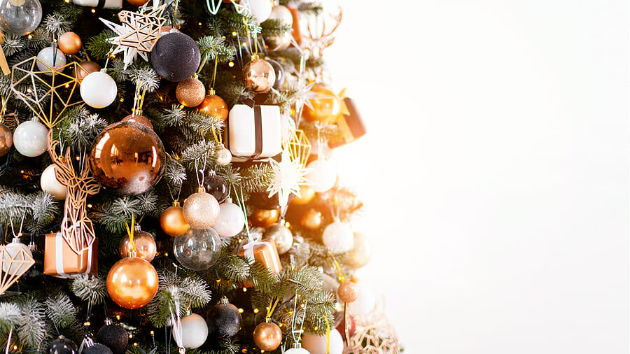 6 Attributes to Look for in Long-Lasting Christmas Ornaments