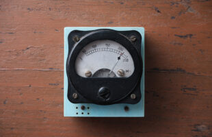 5 reasons why most people use an analog meter