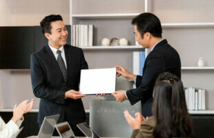 Celebrate your employees by giving them unique gifts